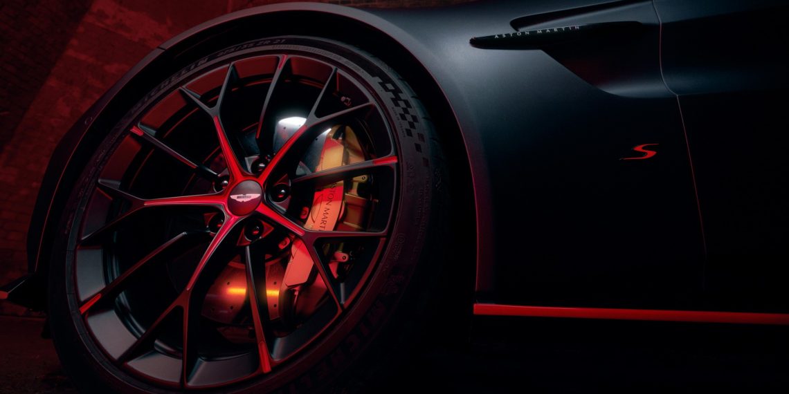 2026 Aston Martin Vantage S: A Sharper, Stronger Supercar Debuts