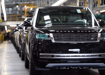 UK Car Production Hits 70-Year Low After JLR Cyberattack