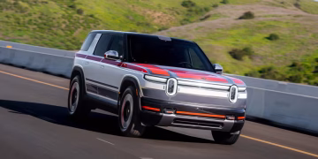 Rivian Gears Up for 2026 R2 Launch: Production Kicks Off in Q2 with Ambitious Sales Goals