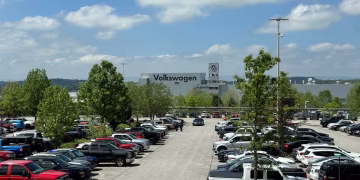 Volkswagen Chattanooga Workers Reach Tentative Agreement