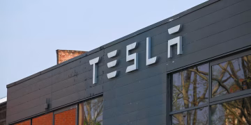 Labor Tensions Escalate as IG Metall Takes Legal Action Against Tesla Berlin Plant Chief